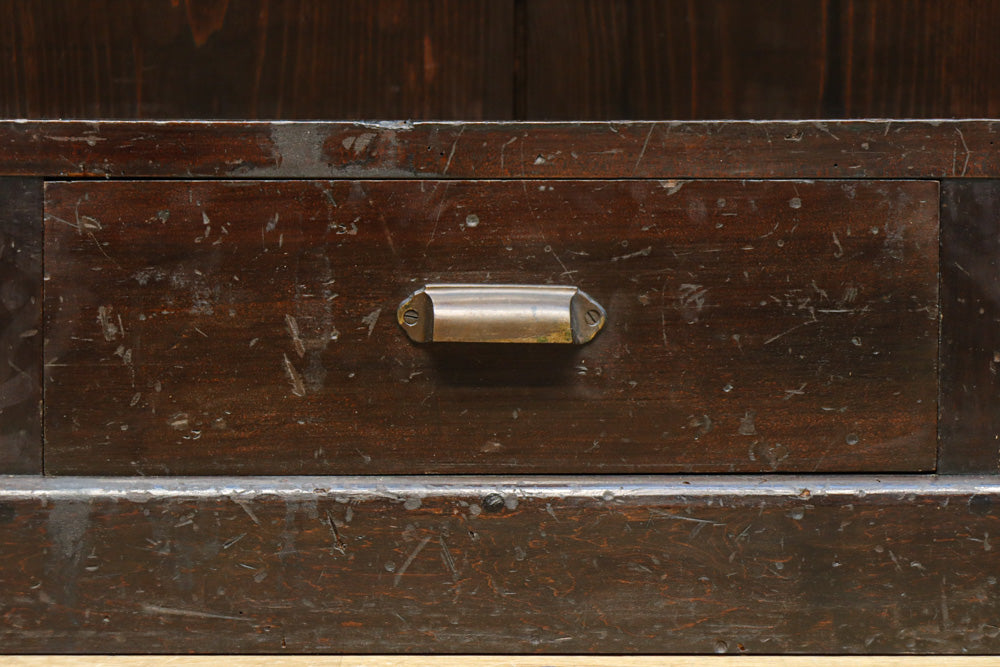 味わいが滲み出た使い勝手の良い本棚　BB3314