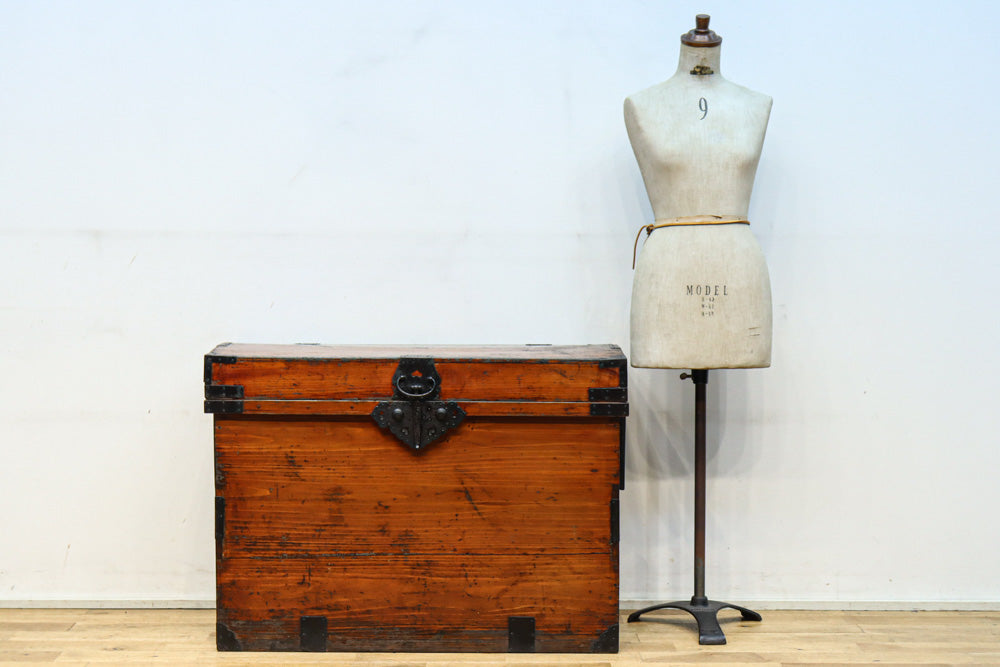 Retro Furniture BB3316