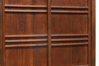 気品ある色艶に伝統の風格漂う両面手摺付き階段箪笥　BB3317