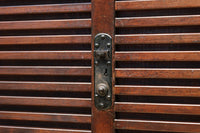 気品ある色艶に伝統の風格漂う両面手摺付き階段箪笥　BB3317