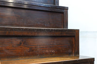 気品ある色艶に伝統の風格漂う両面手摺付き階段箪笥　BB3317