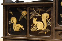 角野岩次作 栗鼠の美しい描写に和の趣き漂う素敵な飾り棚　BB3321