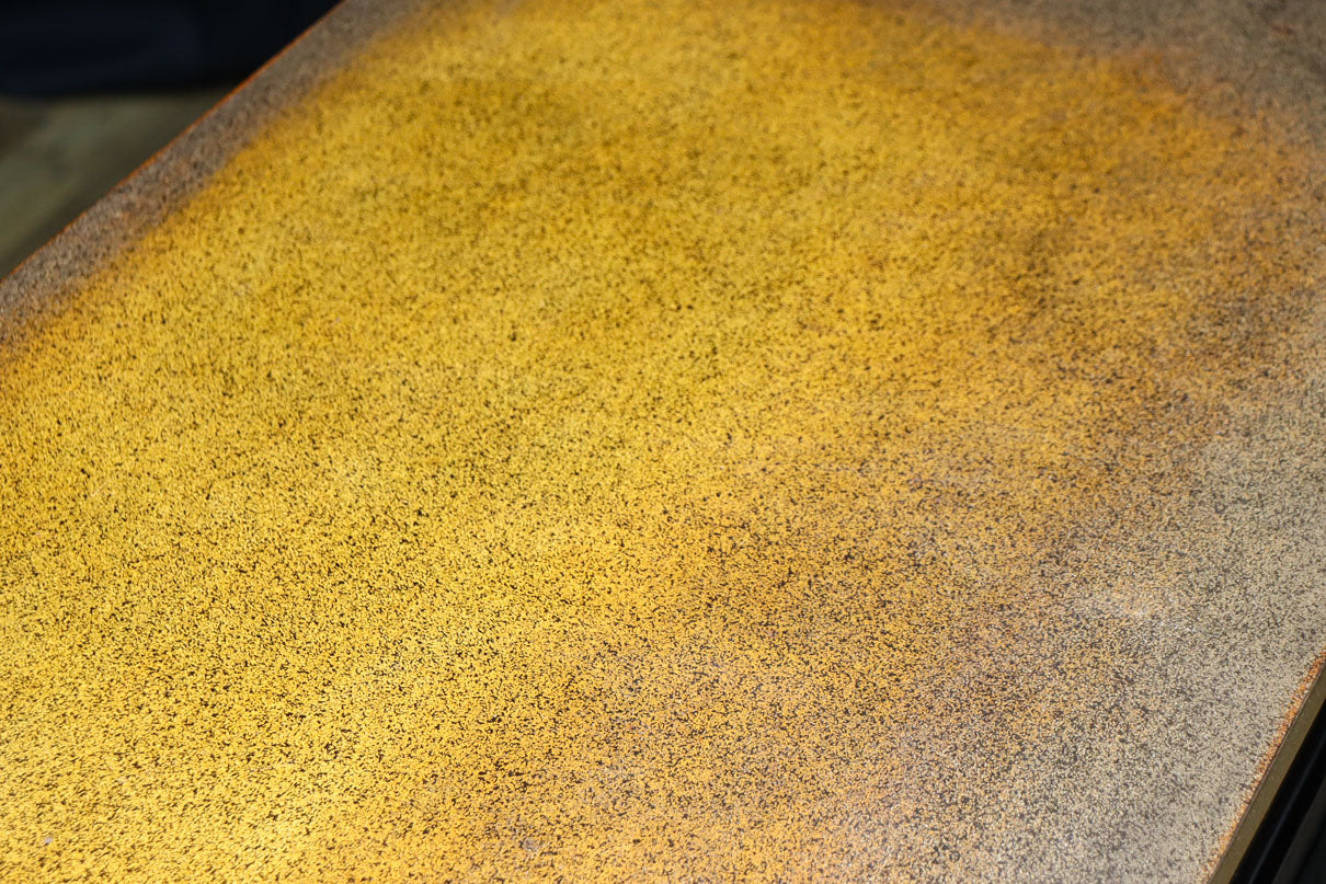 角野岩次作 栗鼠の美しい描写に和の趣き漂う素敵な飾り棚　BB3321