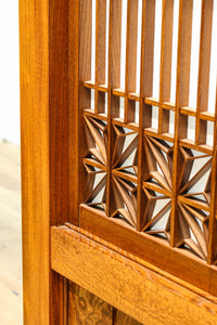 極上けやき珠杢!! 組子入り建具を備えた和の趣き溢れる重厚な衝立　BB3323