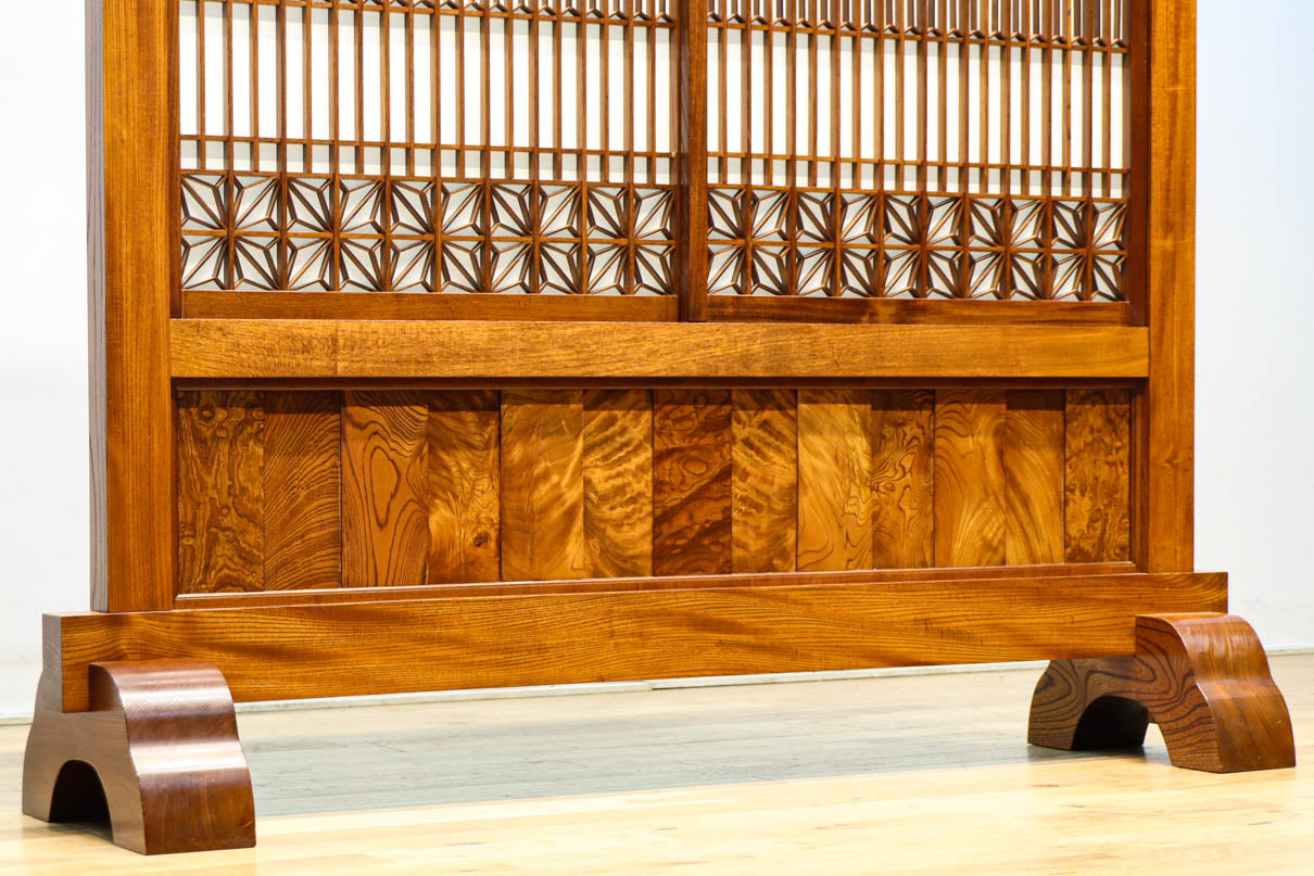 極上けやき珠杢!! 組子入り建具を備えた和の趣き溢れる重厚な衝立　BB3323