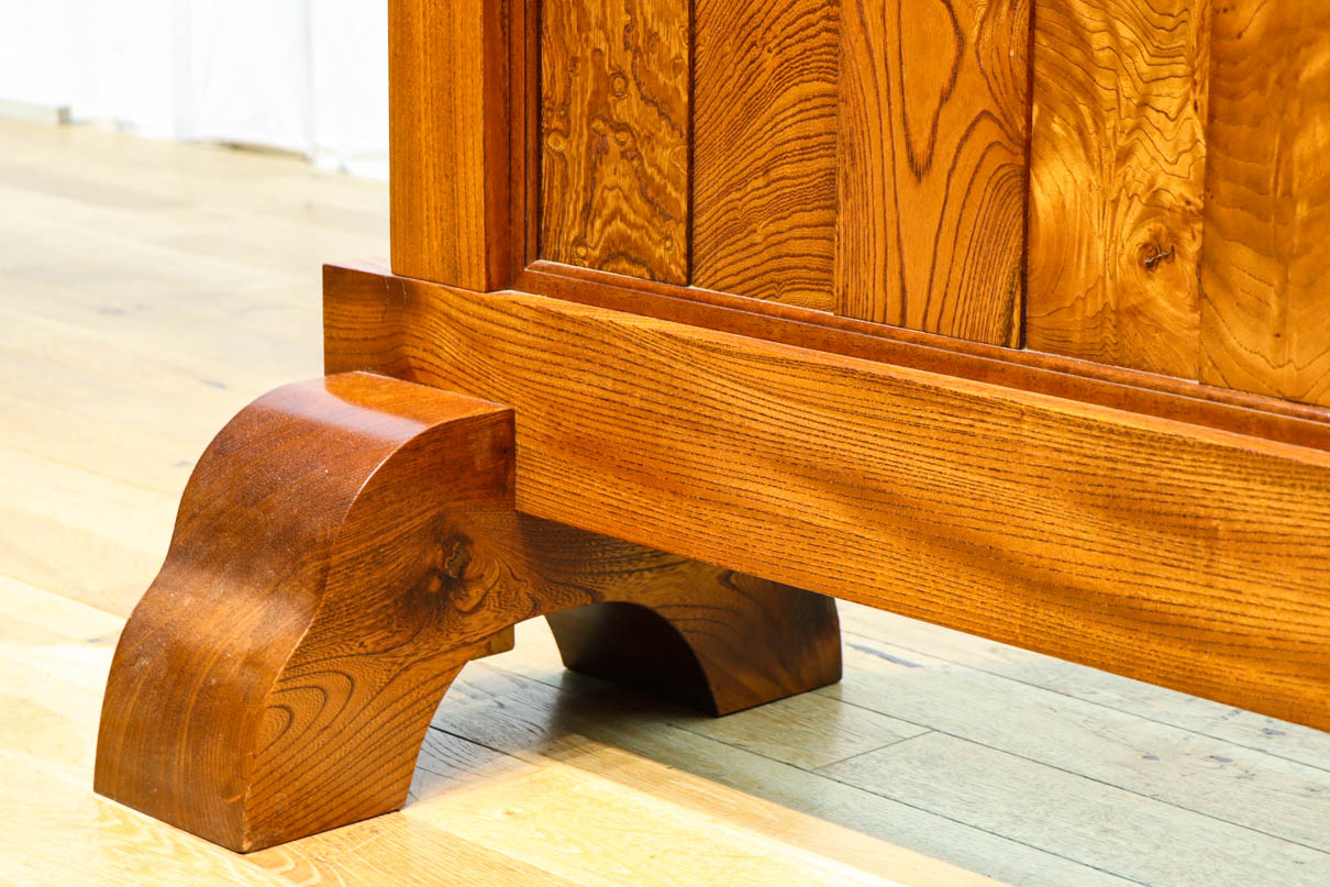 極上けやき珠杢!! 組子入り建具を備えた和の趣き溢れる重厚な衝立　BB3323