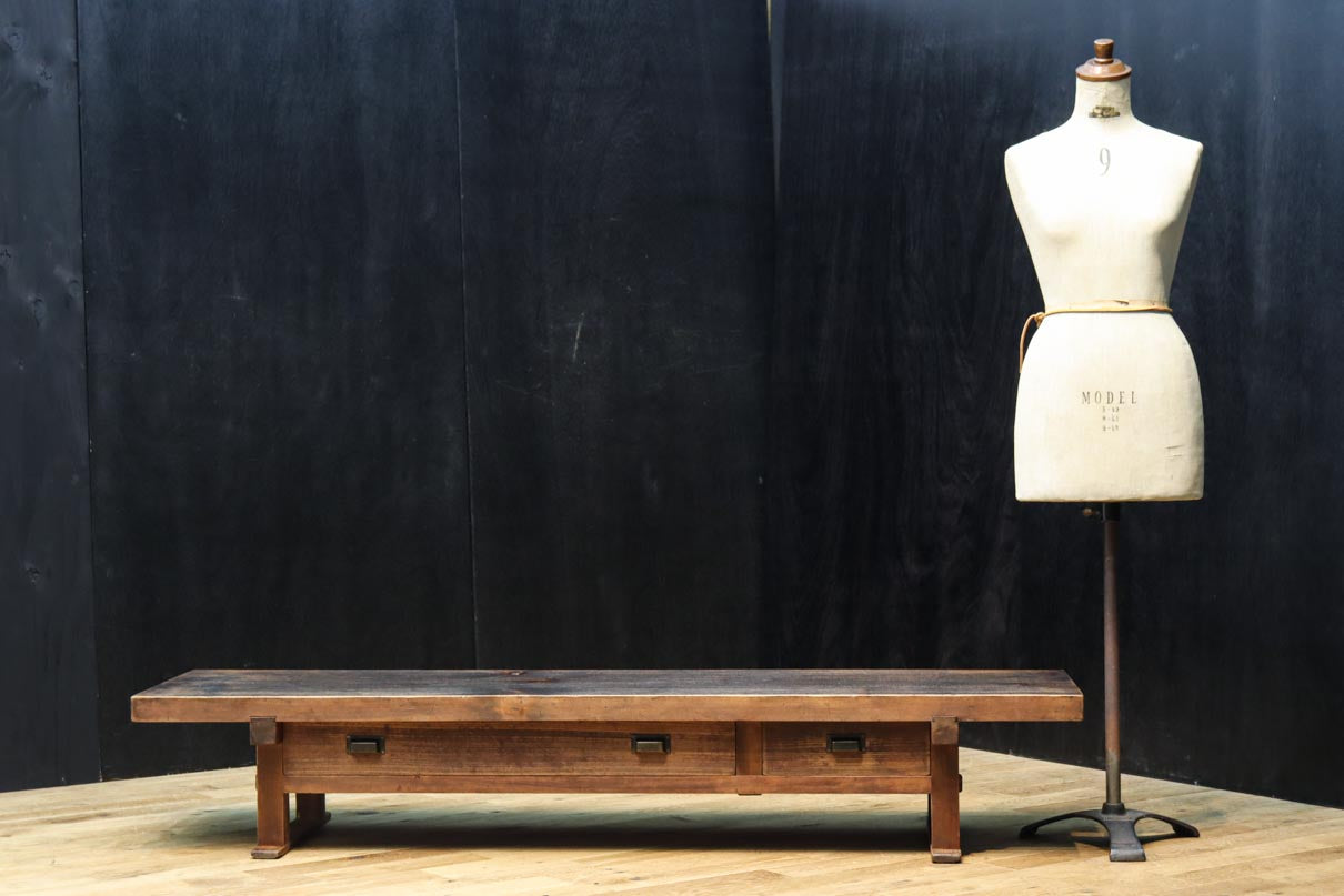 ローボードにも最適な一枚板の文机　BB3324