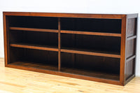 視線を離せない程に美しい波を打つような杢目の4枚引き戸の水屋箪笥　BB3327