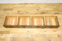 温かみある色彩にゆらゆらガラスが揺らめく十字窓レトロガラスケース　BB3328