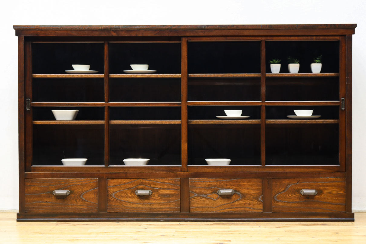 温かみある色彩にゆらゆらガラスが揺らめく十字窓レトロガラスケース　BB3328