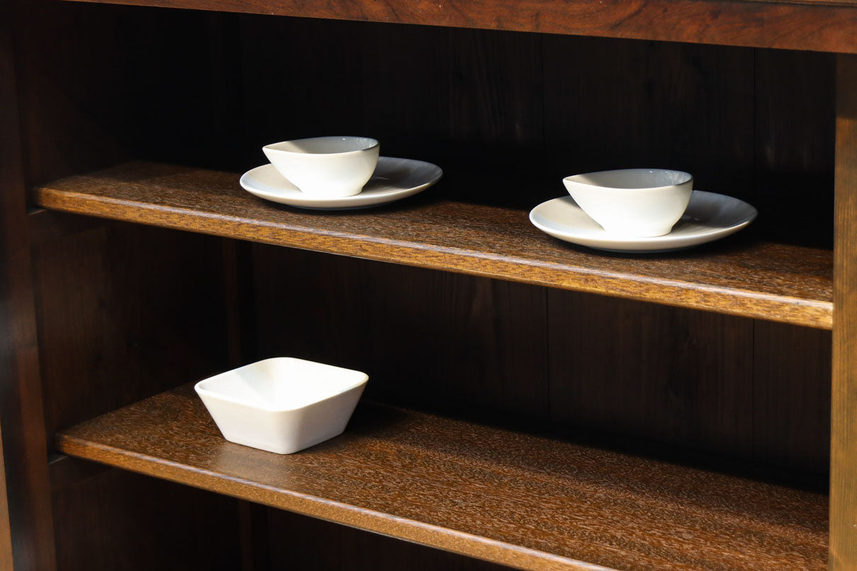 温かみある色彩にゆらゆらガラスが揺らめく十字窓レトロガラスケース　BB3328