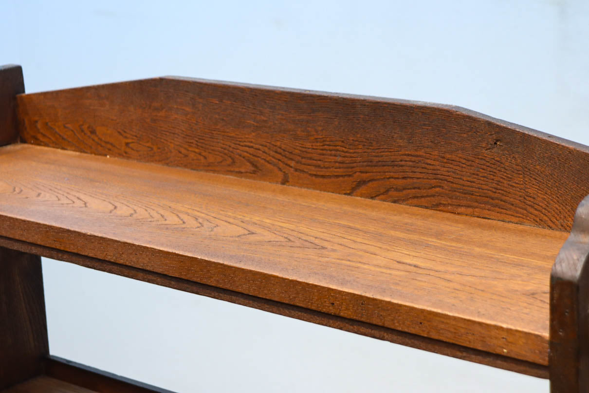 使い勝手の良い落ち着いた風合いの総欅レトロ本棚　BB3329