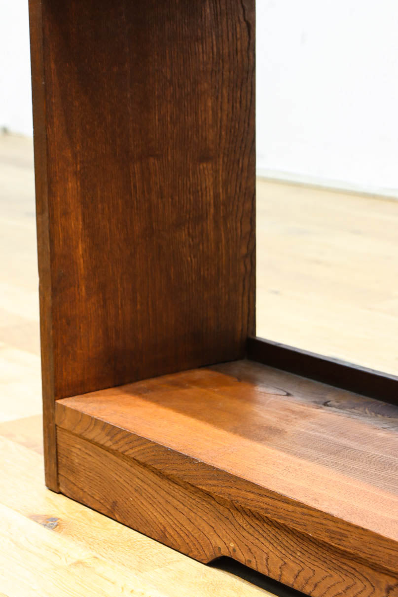 使い勝手の良い落ち着いた風合いの総欅レトロ本棚　BB3329