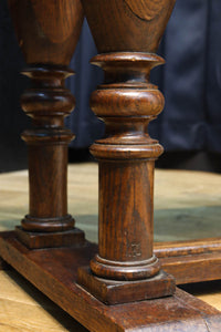 置台や飾り台に！！ モダンな雰囲気溢れる小型バルボスレッグテーブル　BB3330