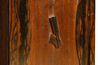 極上の黒柿杢目の上品な面持ちある飾り棚　BB3331