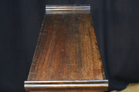 極上の黒柿杢目の上品な面持ちある飾り棚　BB3331