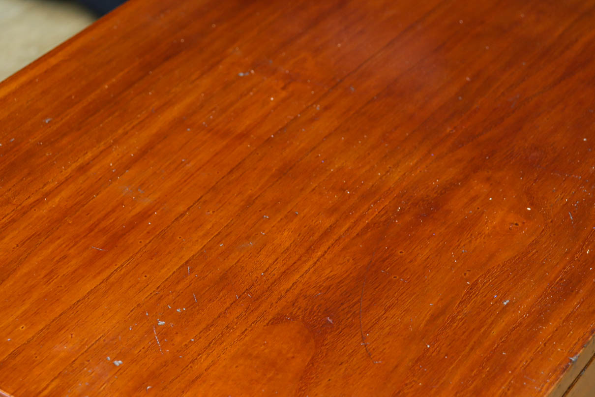 時代を重ねた風格漂う小振りサイズの小箪笥　BB3333