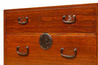 時代を重ねた風格漂う小振りサイズの小箪笥　BB3333