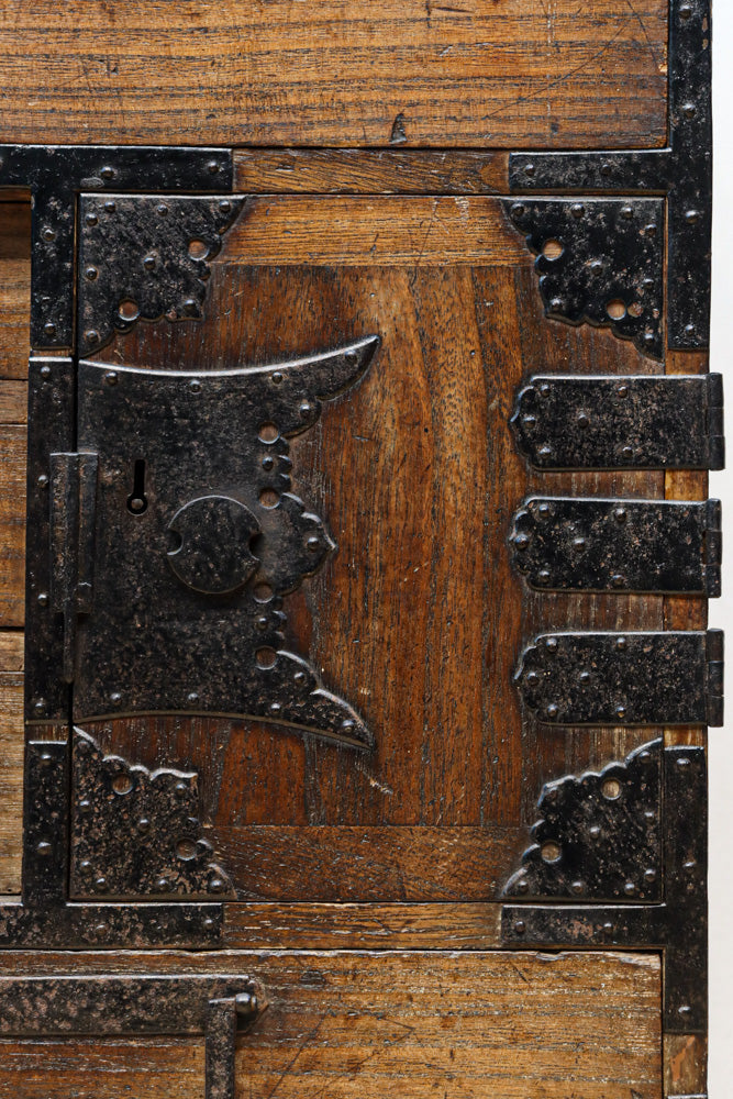 Merchant Chest BB3335