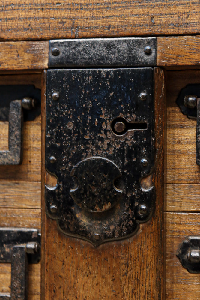 Merchant Chest BB3335