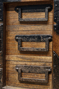Merchant Chest BB3335