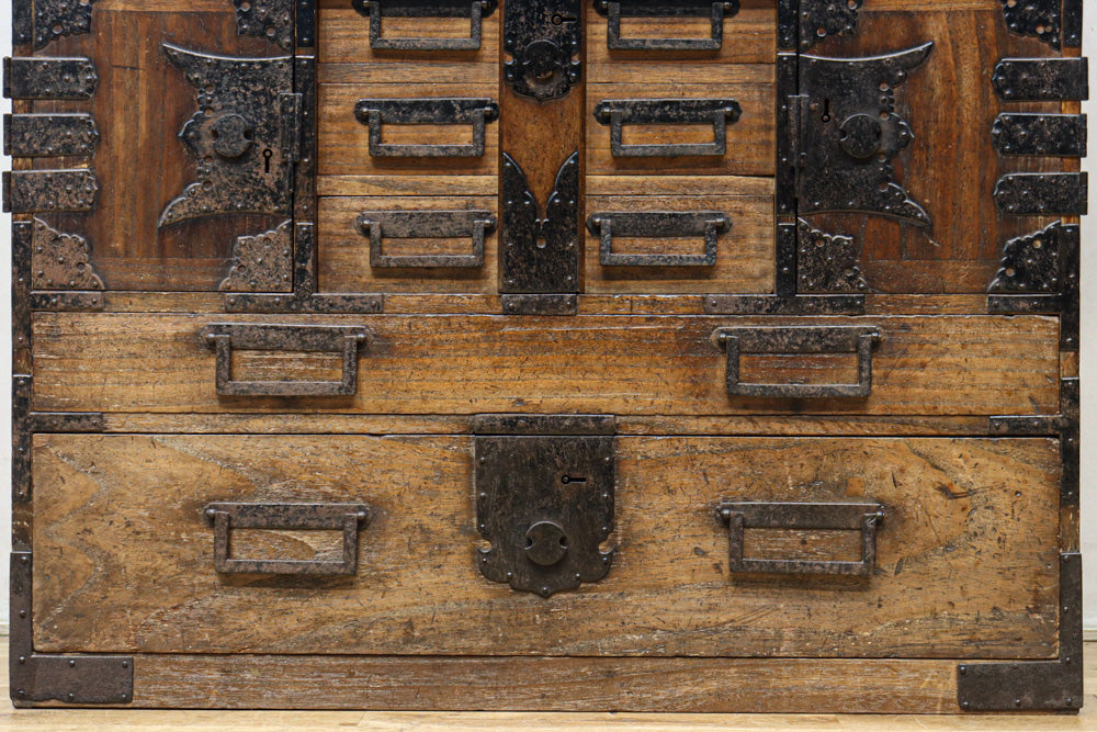 Merchant Chest BB3335