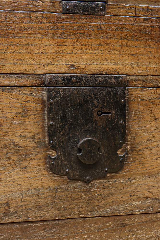 Merchant Chest BB3335