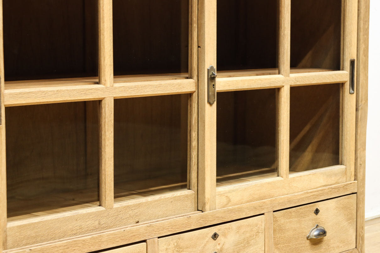 幅1222ミリ‼︎木地色の美しい風合いをした上質なレトロガラスケース　BB3336