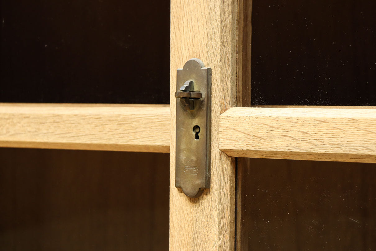 幅1222ミリ‼︎木地色の美しい風合いをした上質なレトロガラスケース　BB3336