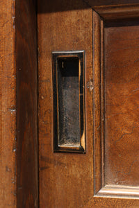 優美なけやき杢目に漆の艶やかな光沢が貫録を漂わす美濃階段箪笥　BB3337