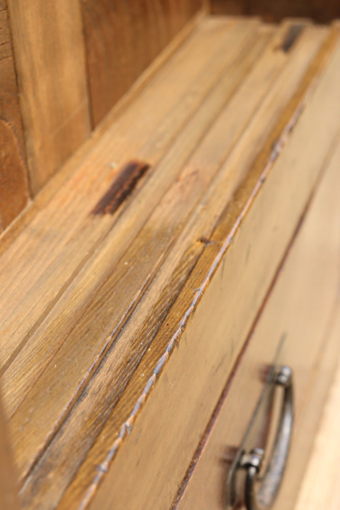 優美なけやき杢目に漆の艶やかな光沢が貫録を漂わす美濃階段箪笥　BB3337