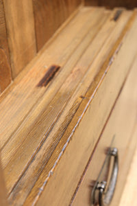 優美なけやき杢目に漆の艶やかな光沢が貫録を漂わす美濃階段箪笥　BB3337