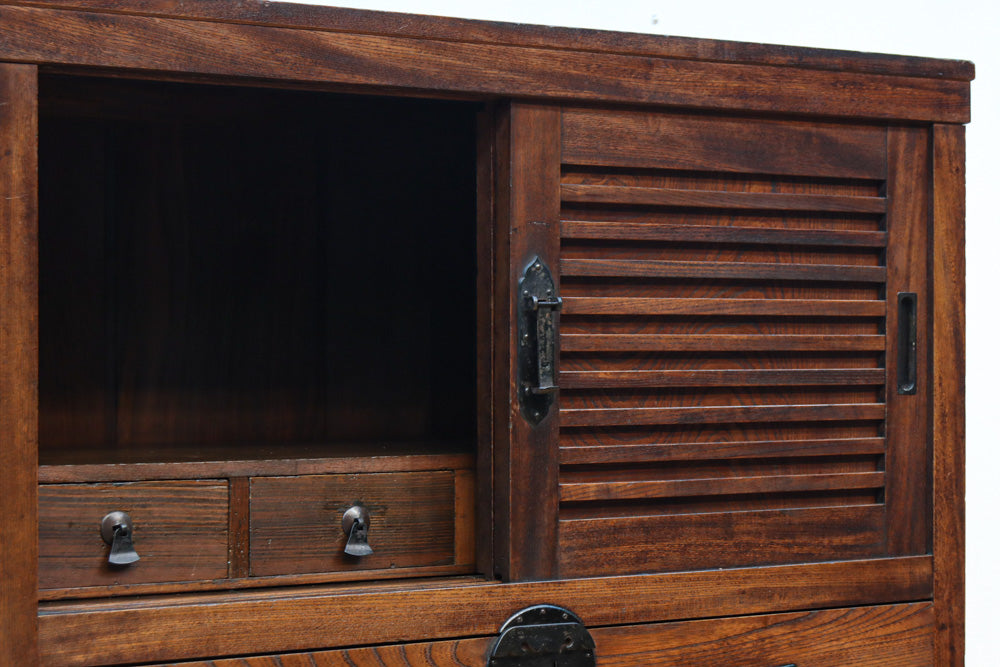 Merchant Chest BB3338