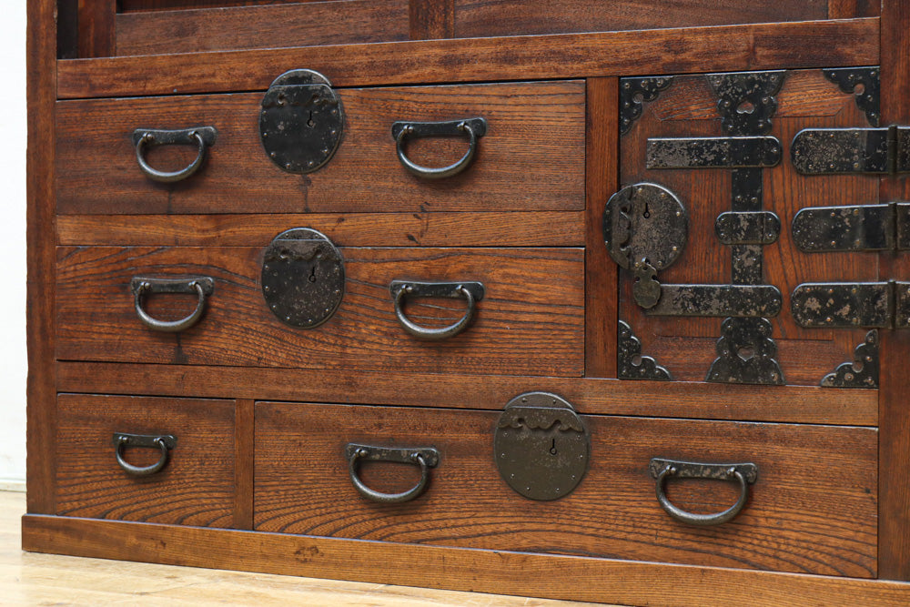 Merchant Chest BB3338