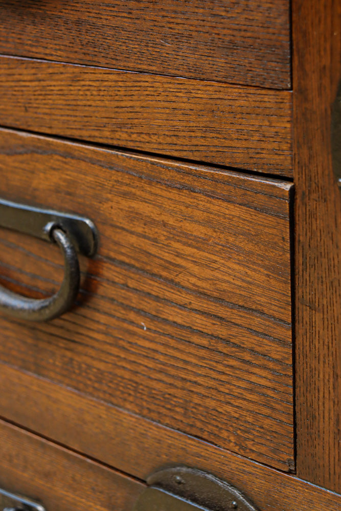 Merchant Chest BB3338