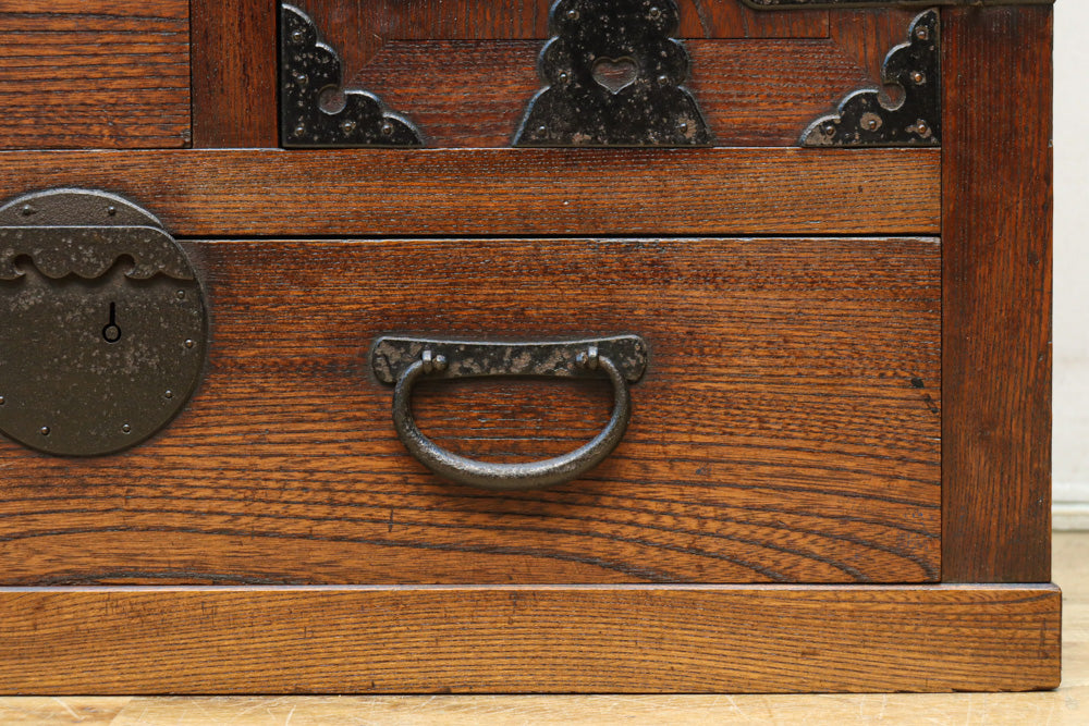 Merchant Chest BB3338