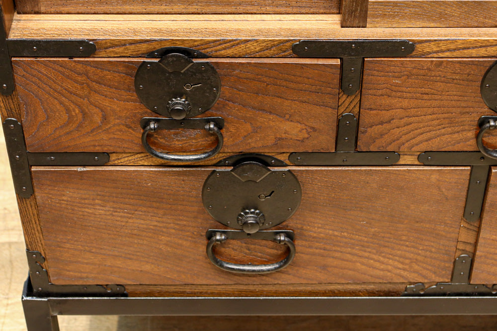 Merchant Chest BB3350