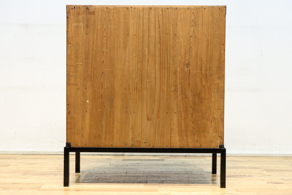 Merchant Chest BB3350