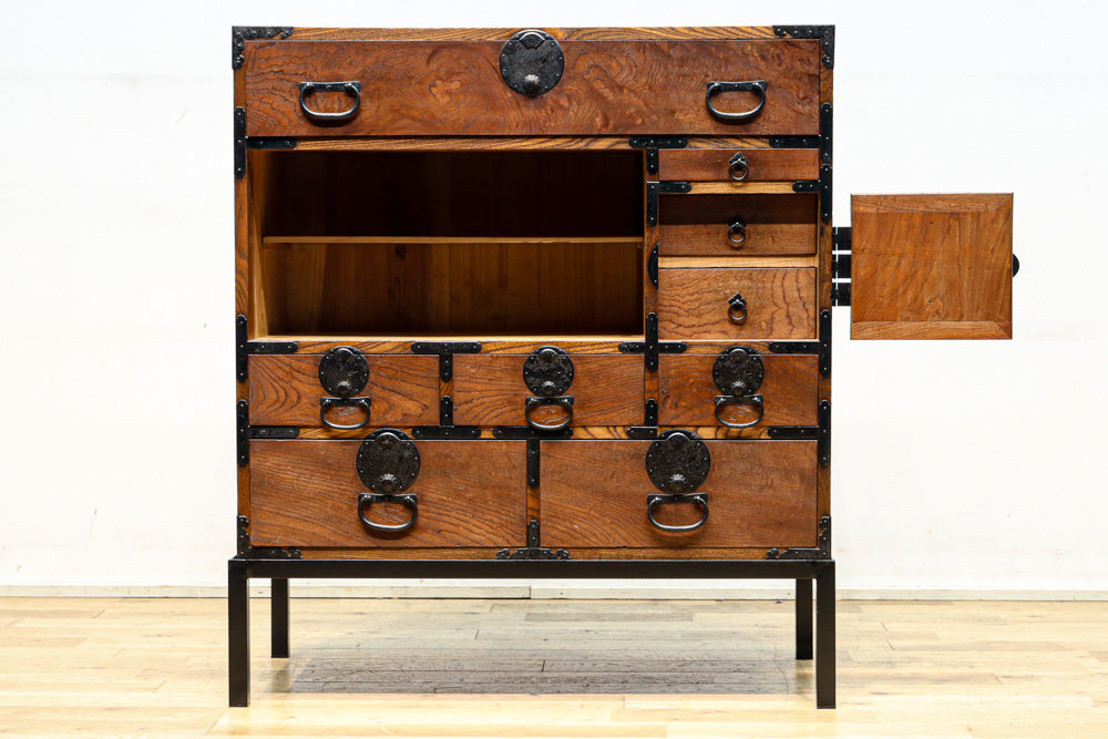 Merchant Chest BB3350