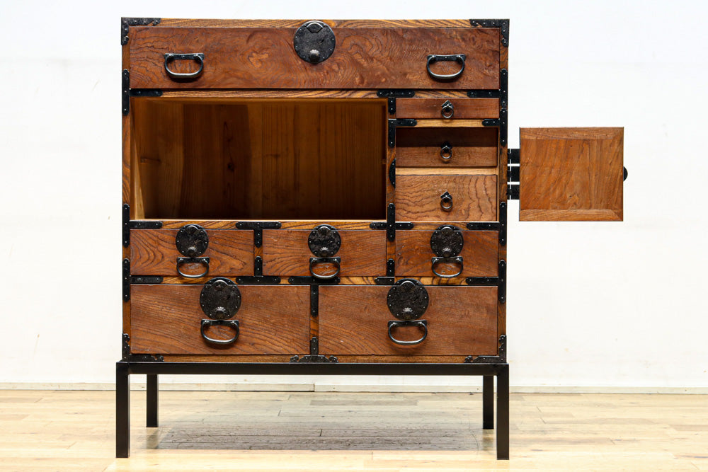 Merchant Chest BB3350