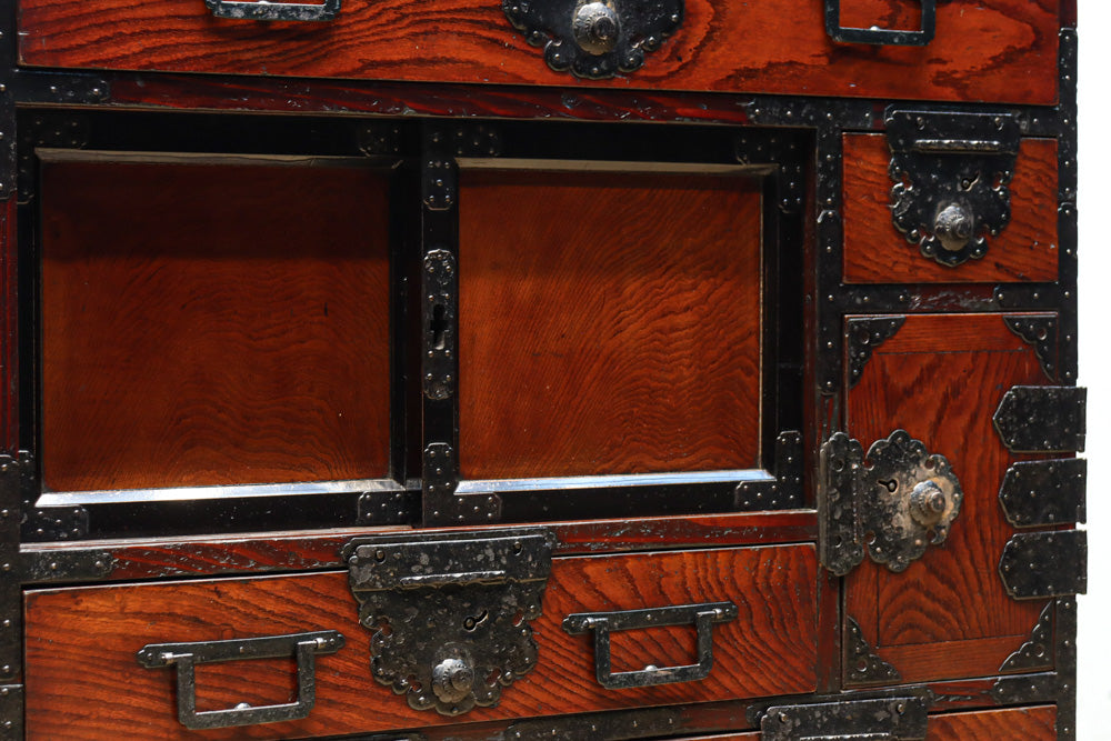 Merchant Chest BB3351