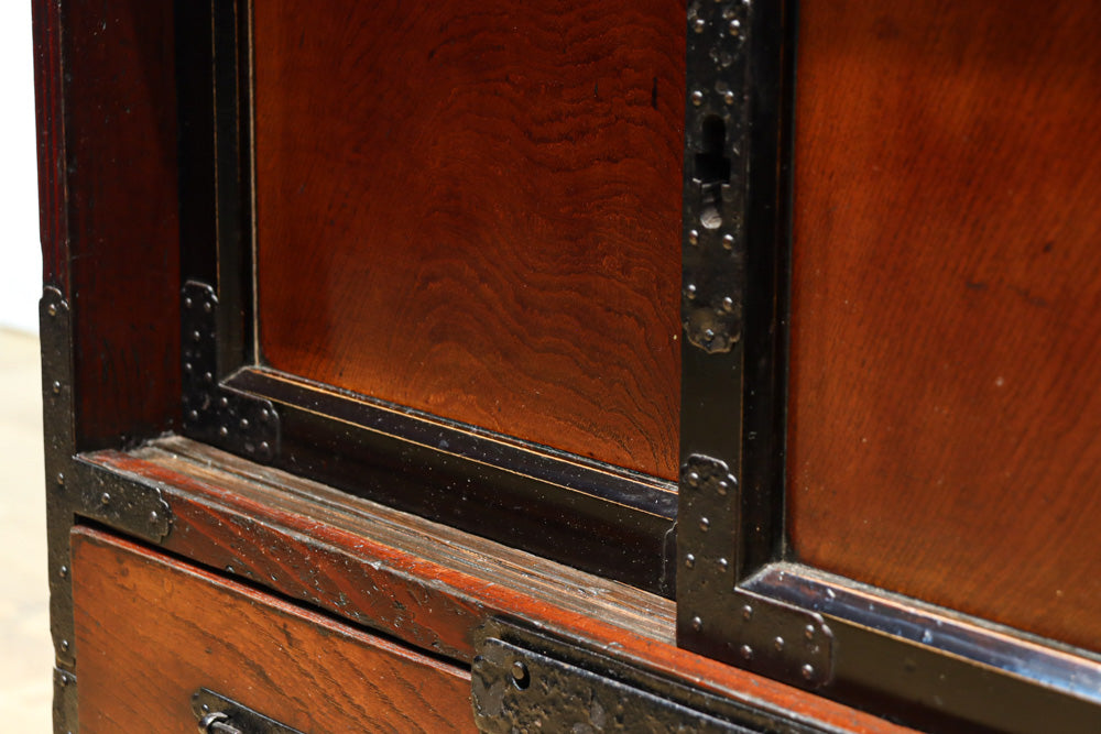 Merchant Chest BB3351