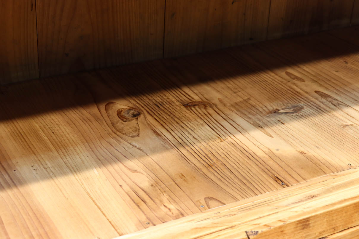 Antique Shoebox BB3359