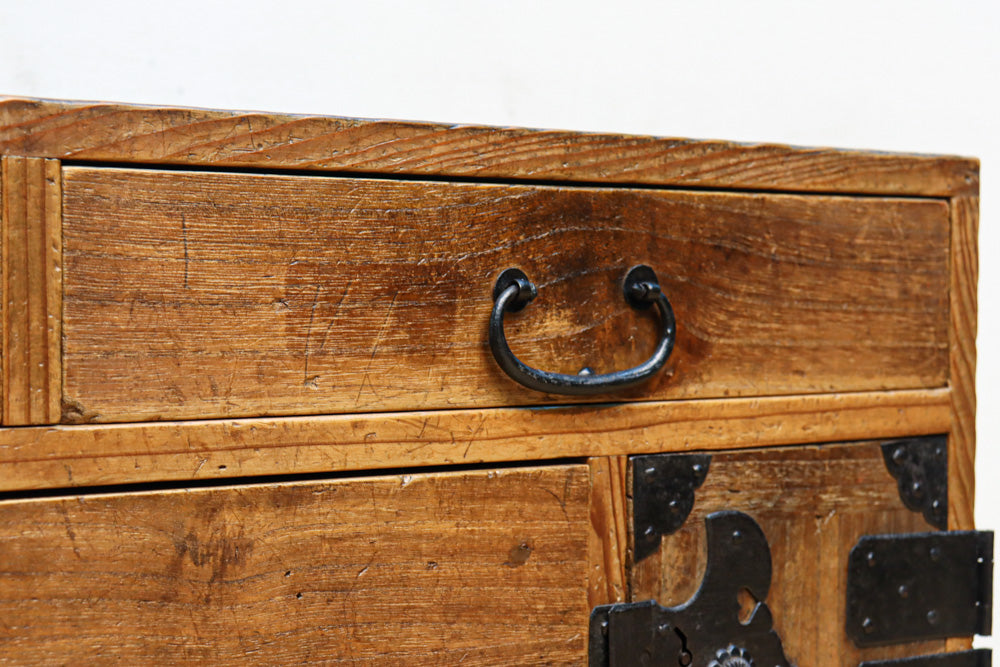 Clothing Chest BB3361