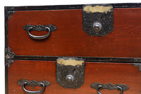 縁起良い装飾金具で雅な面持ちある二本松衣裳箪笥　BB3368