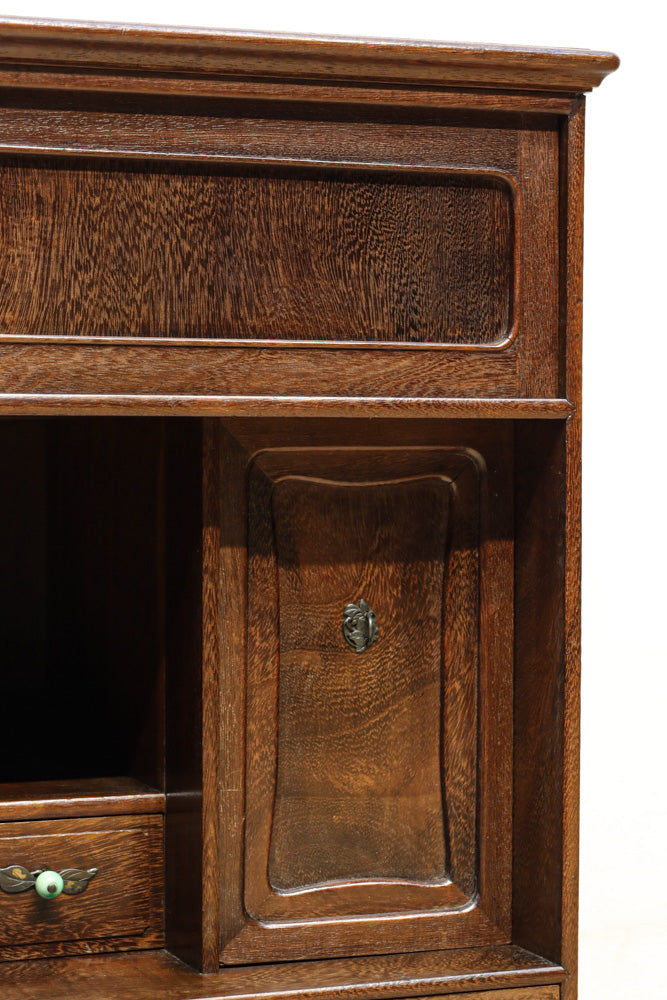 繊細な杢目が浮かびレトロ感溢れる小型茶箪笥　BB3370