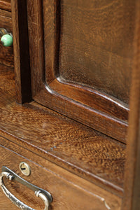 繊細な杢目が浮かびレトロ感溢れる小型茶箪笥　BB3370