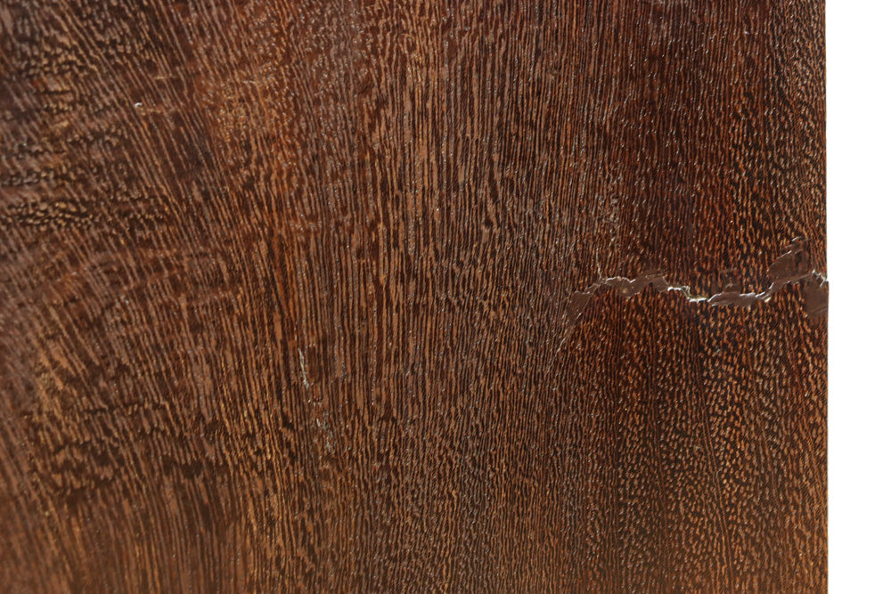 繊細な杢目が浮かびレトロ感溢れる小型茶箪笥　BB3370