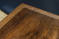 繊細な杢目が浮かびレトロ感溢れる小型茶箪笥　BB3370