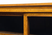 シンプル装飾でレトロな雰囲気あるガラスケース(脚付き)　BB3372